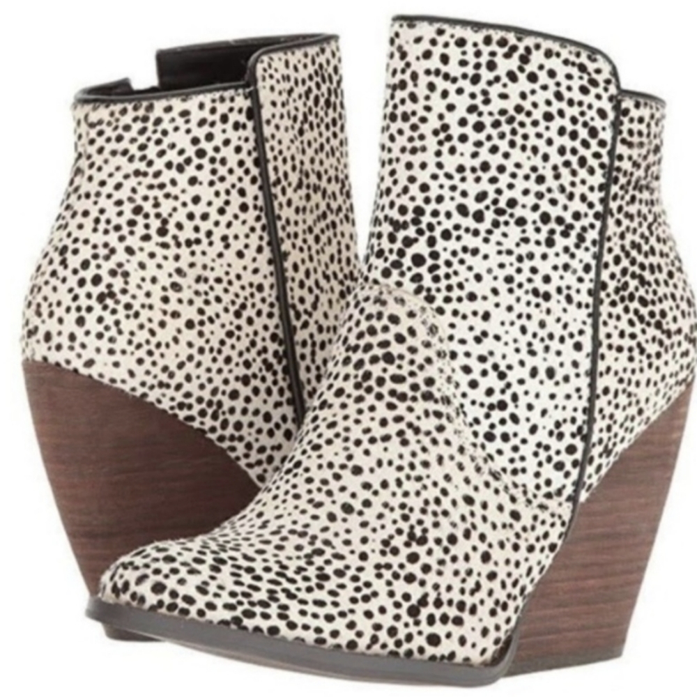Very Volatile Pony Hair Wedge
